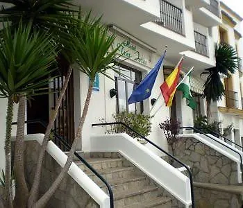 Tres Jotas Conil 호텔 2*