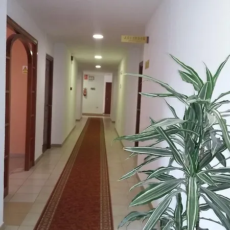 Tres Jotas Conil Hotel
